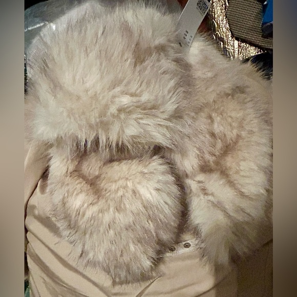 H&M Faux Fur earflap Trapper Hat size M/L
NWT - Picture 4 of 4